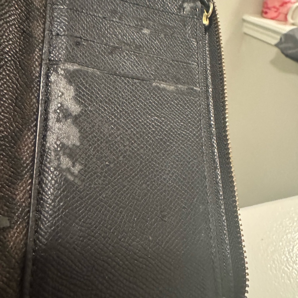 Coach Black Leather Wristlet Clutch with Gold Logo - Picture 8 of 9